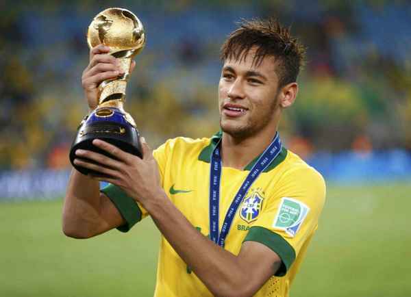 Неймар (Neymar) краткая биография футболиста